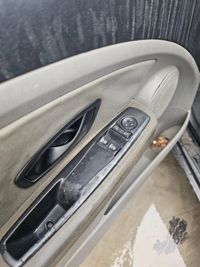 Renault Megane III - Imagen 4