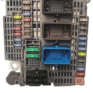 Caja de relés/fusibles Citroën C4 REF: 9810296080 (2012-2017)